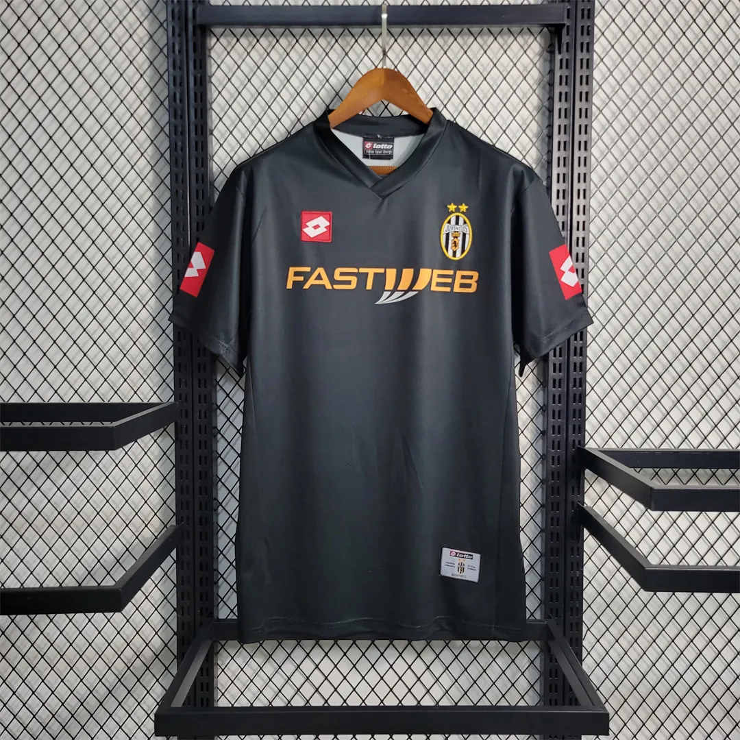01-02 Juventus away retro jersey soccer supplier S-2XL 2