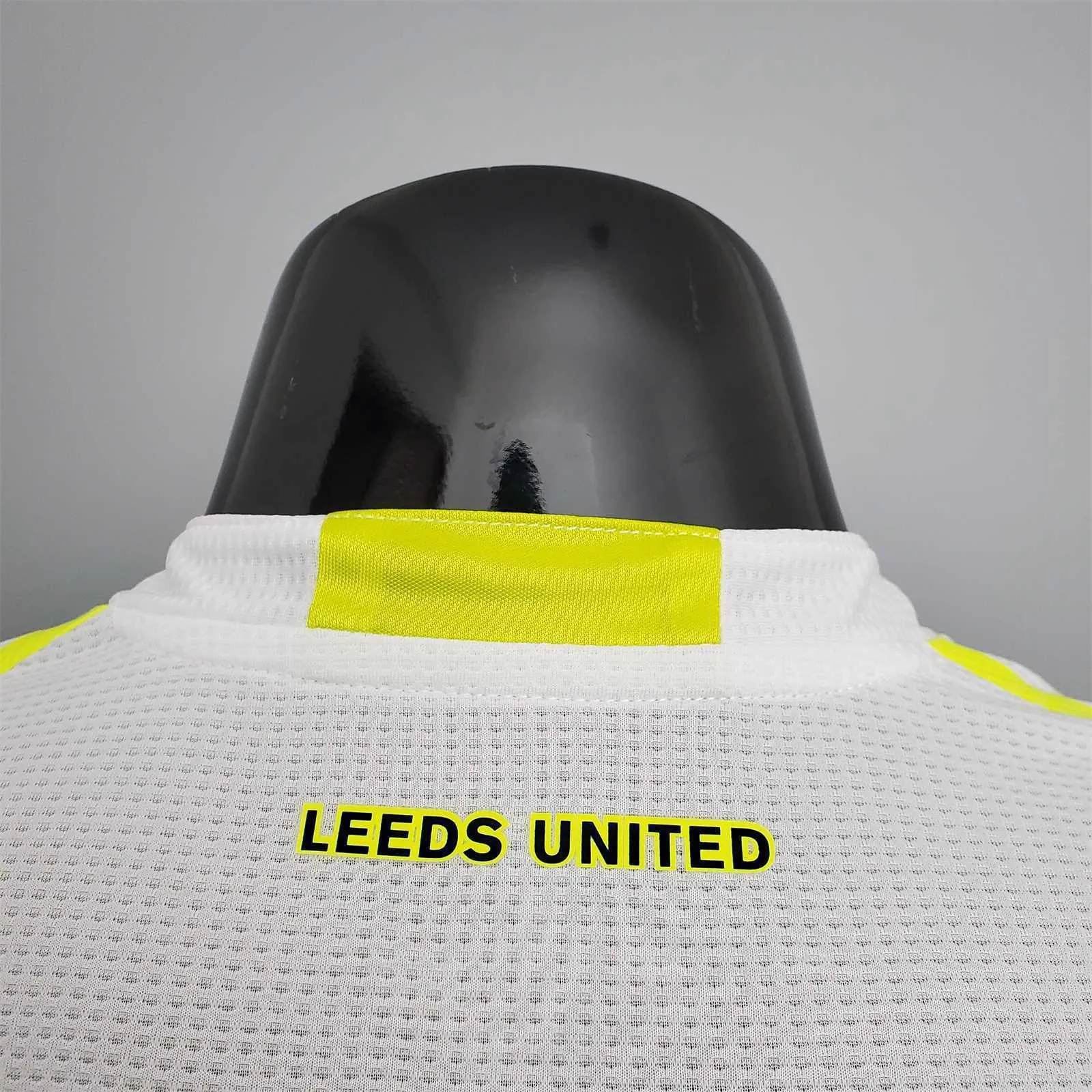 21-22 Leeds United home player version 7