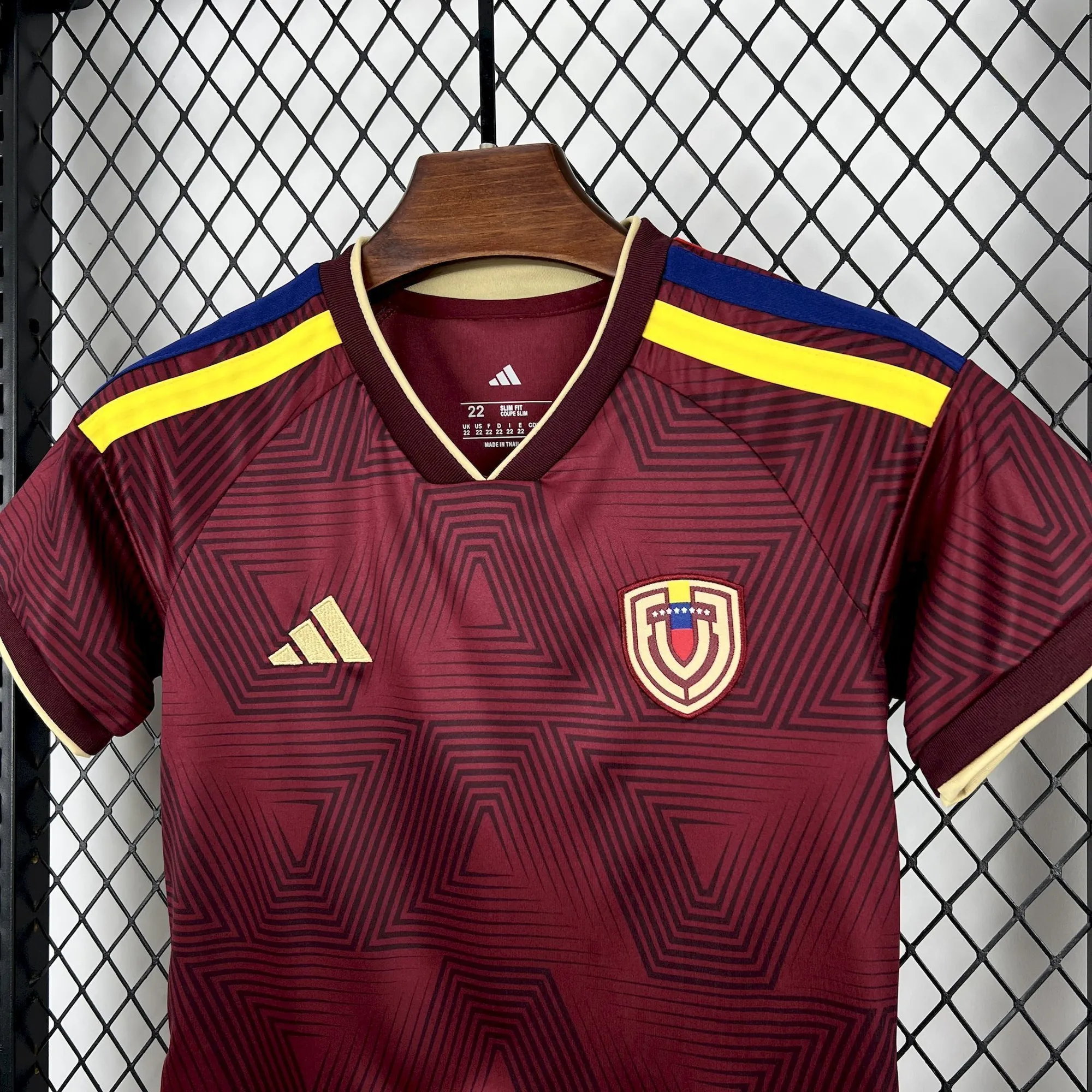 2026 World Cup Venezuela Home Kids Kit Soccer Youth Apparels AAAAJersey Supply Yupoo 3