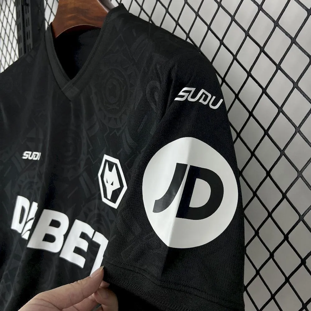 25-26 Wolves Goalkeeper Kit Black Shirt Football Apparels AAAAJersey Supply Yupoo 4