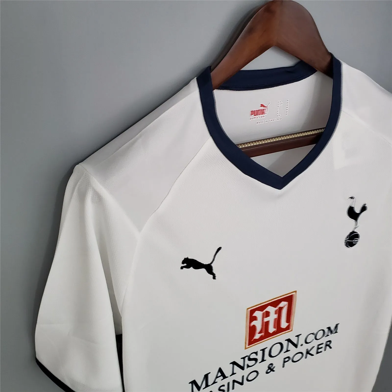 08-09 Tottenham Hotspur home 7