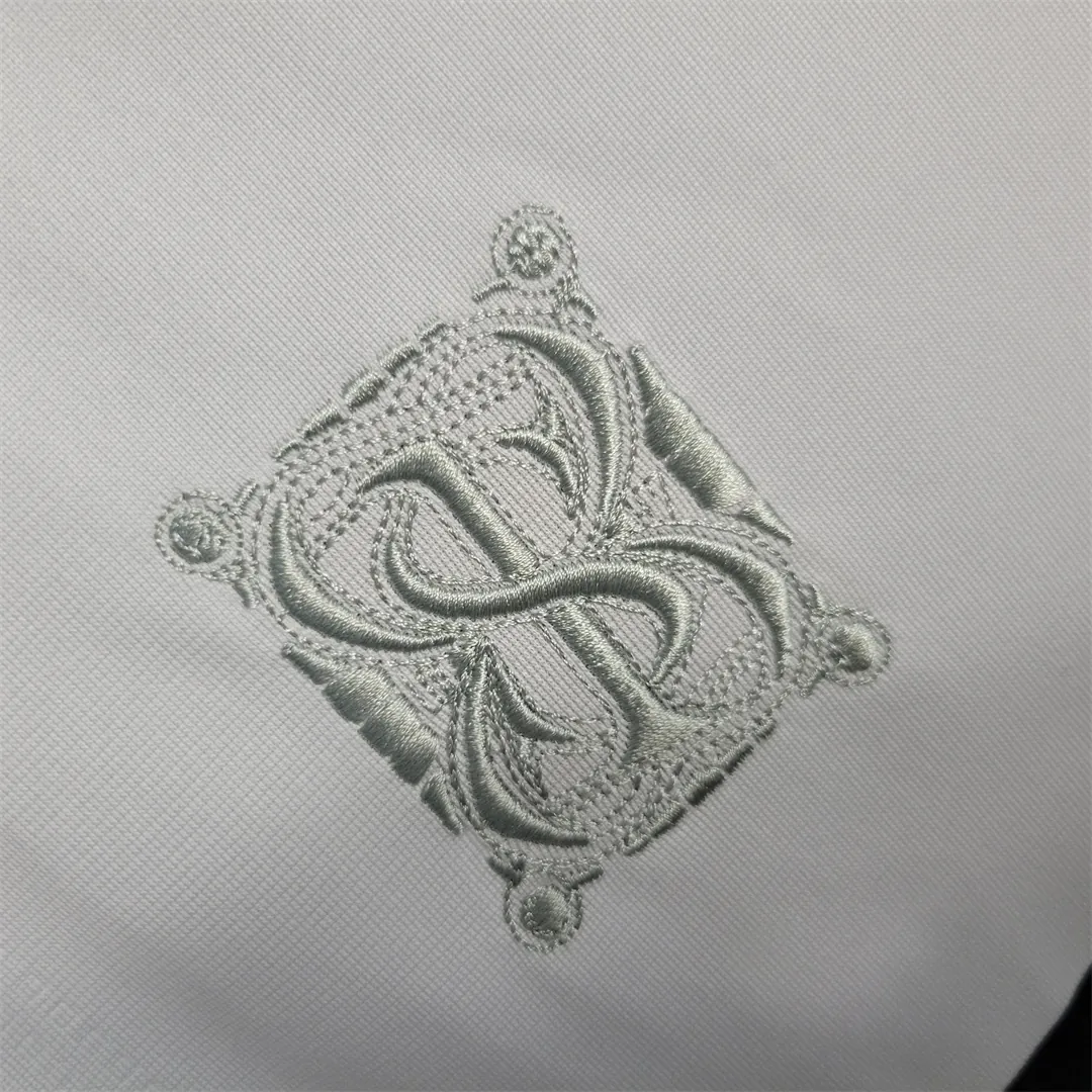 09-10 Real Madrid home 6