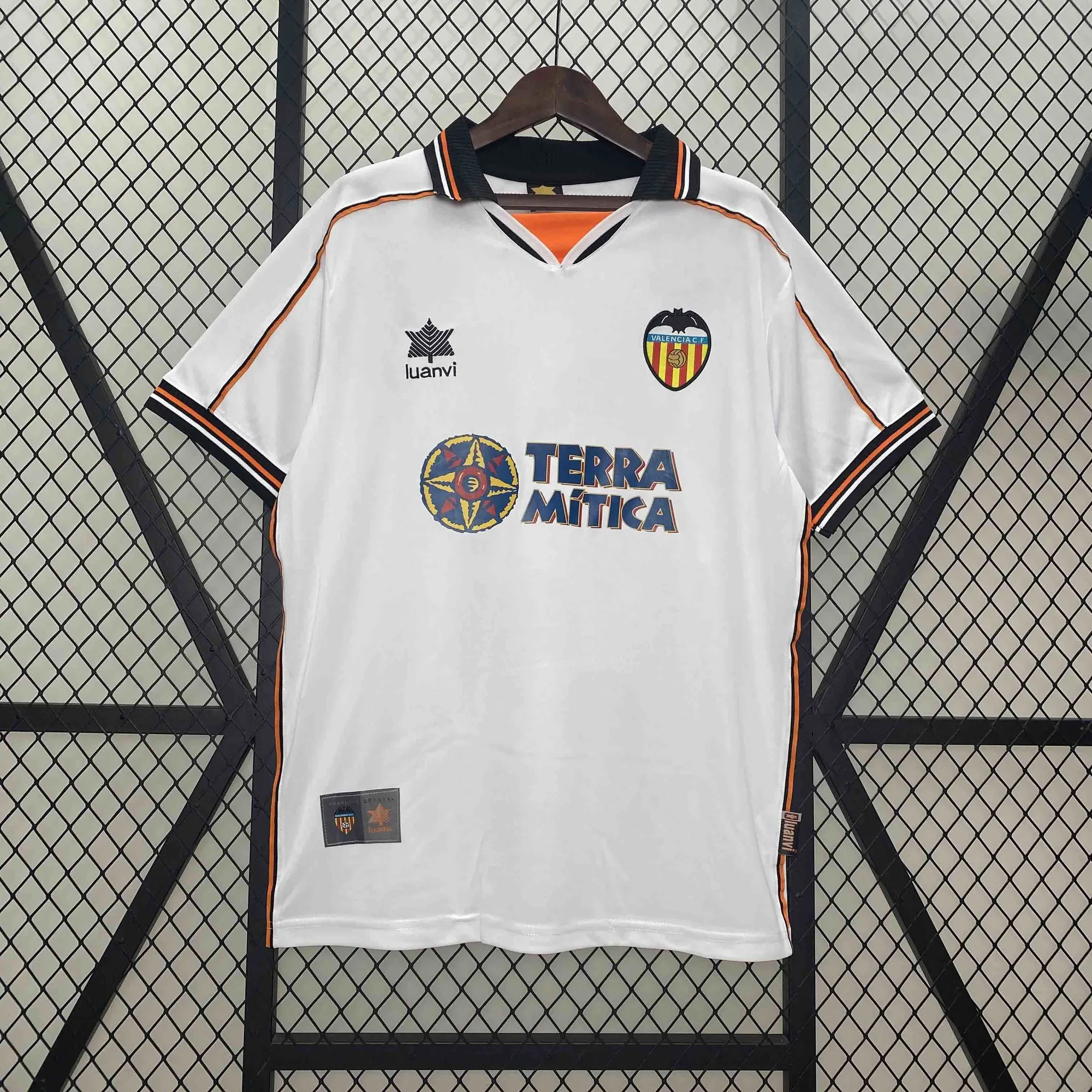 99-00 Valencia Home Retro Kit Vintage Shirt AAAAJersey Supplier Yupoo 7