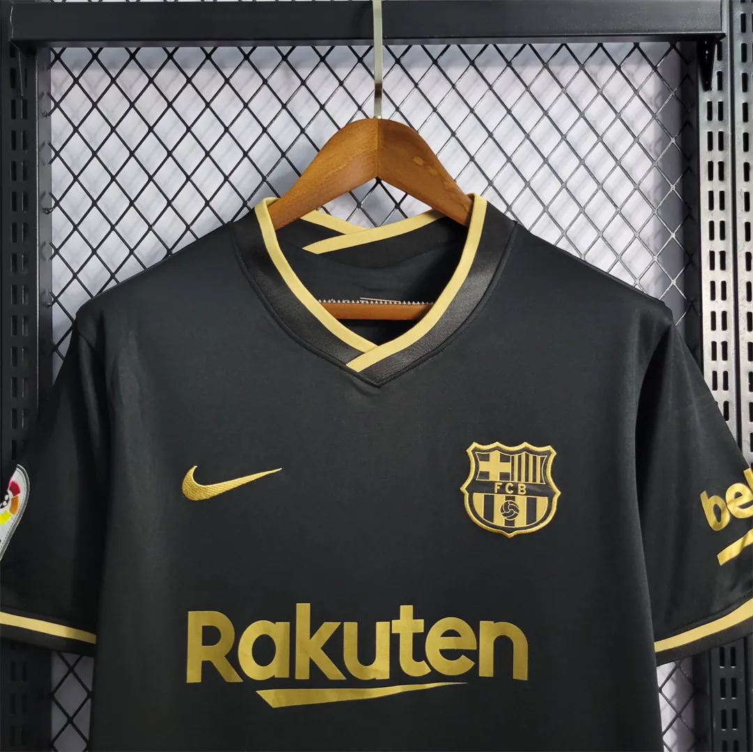 20-21 Barcelona third away 8