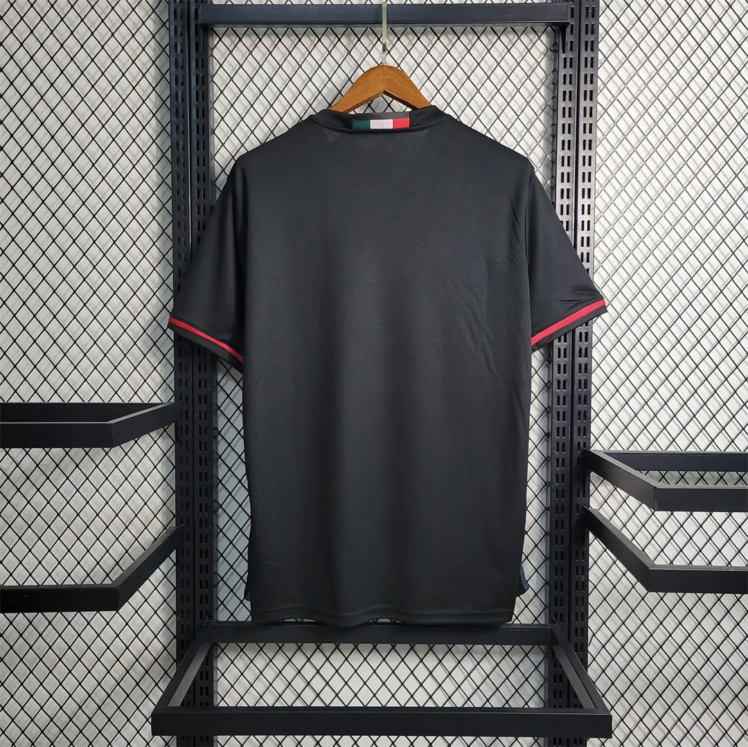 16-17 AC Milan home 5