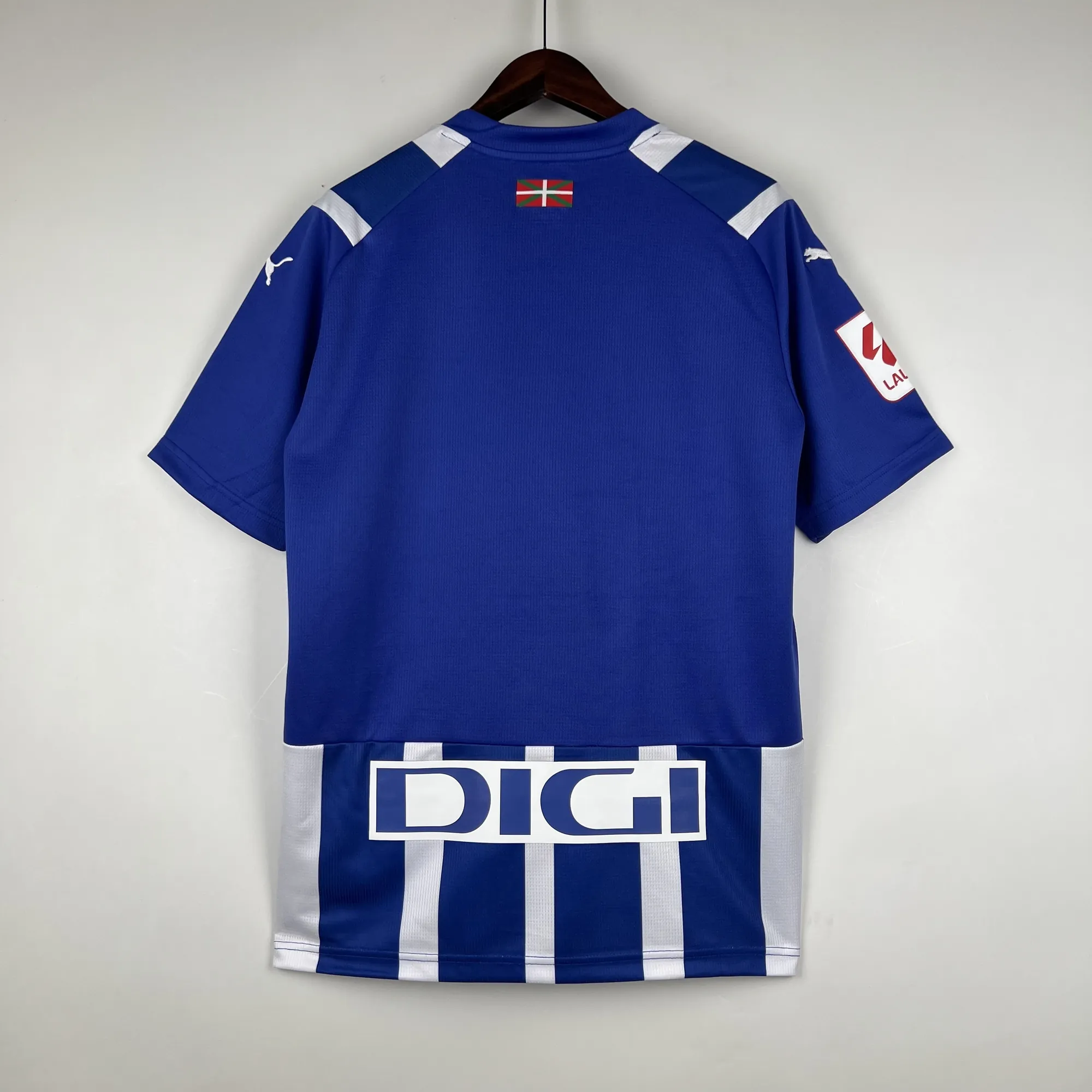 23-24 Alaves Home S-XXL Soccer Jerseys 4