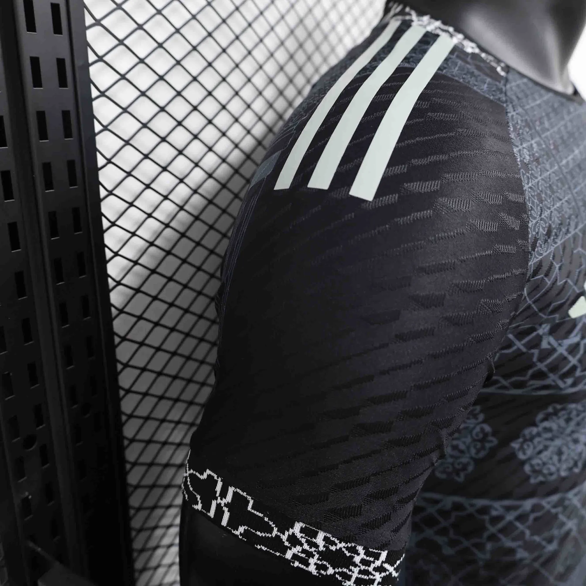 24-25 Real Madrid Special Edition Black Kit Player Version Shirt Best Wholesale Yupoo 3