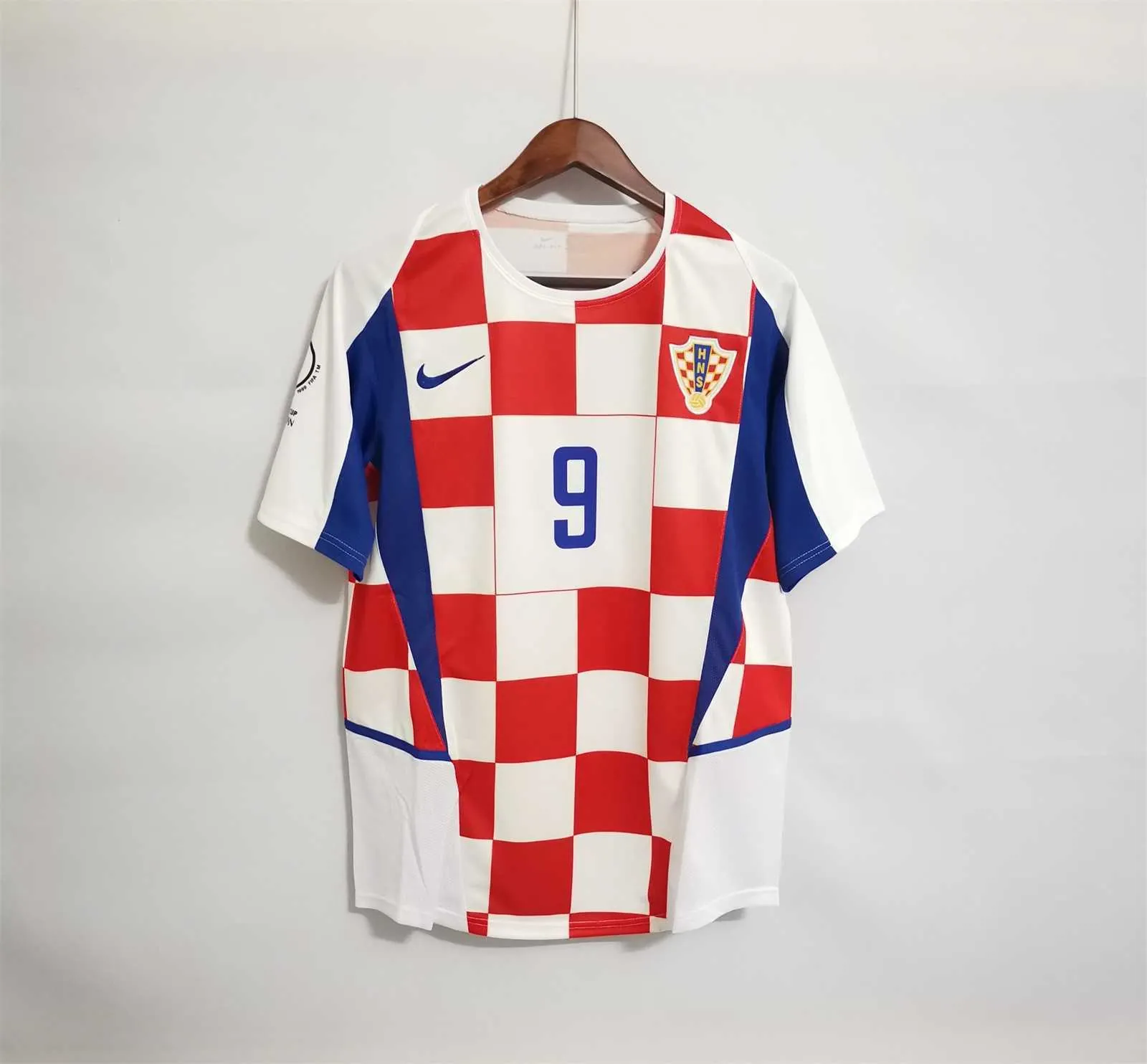 2002 Croatia home 7
