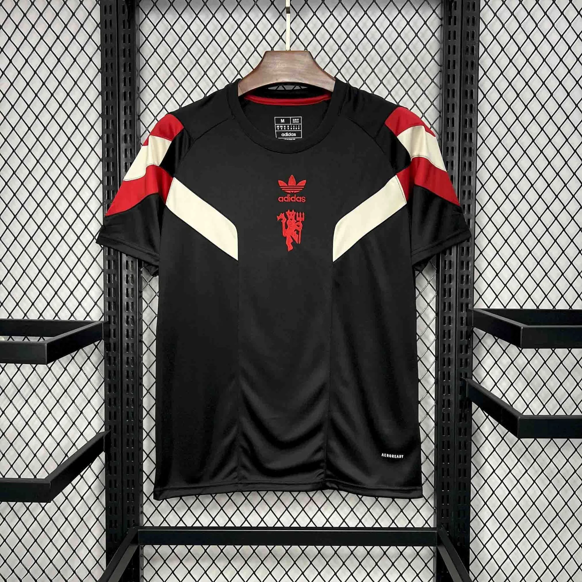 24-25 Manchester United Black OG Tee Shirt AAAAJersey Supplier Yupoo 4