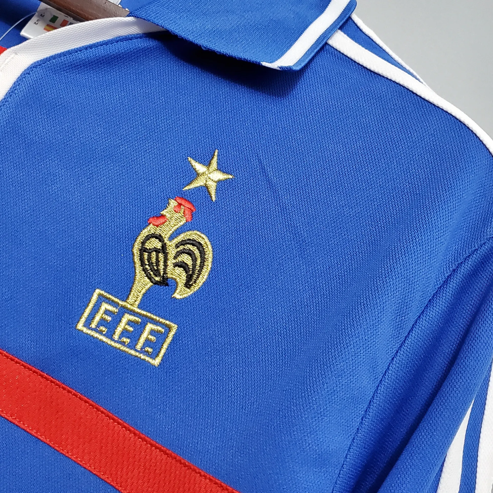2000 France home 6