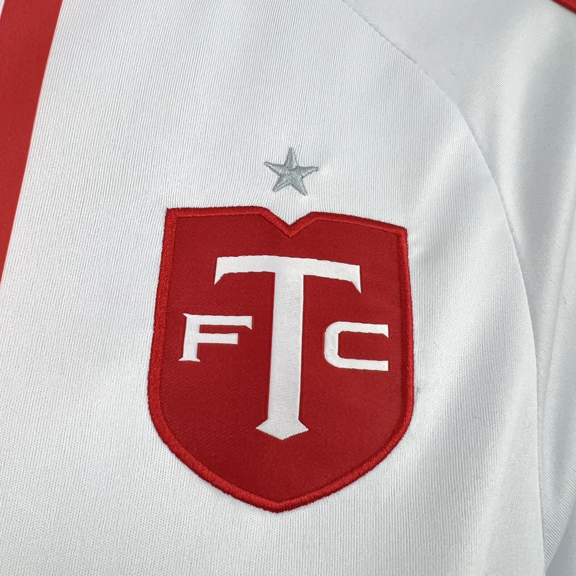 26-27 Toronto FC Mens Away Kit Football T-Shirt AAAAJersey Supply Yupoo 9 7