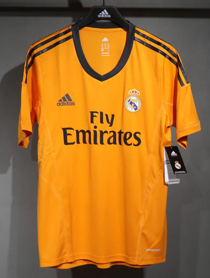 13-14 Real Madrid Third Away Retro Kit Vintage Player Version Sino Shirt AAAAJersey Dropship Yu 9