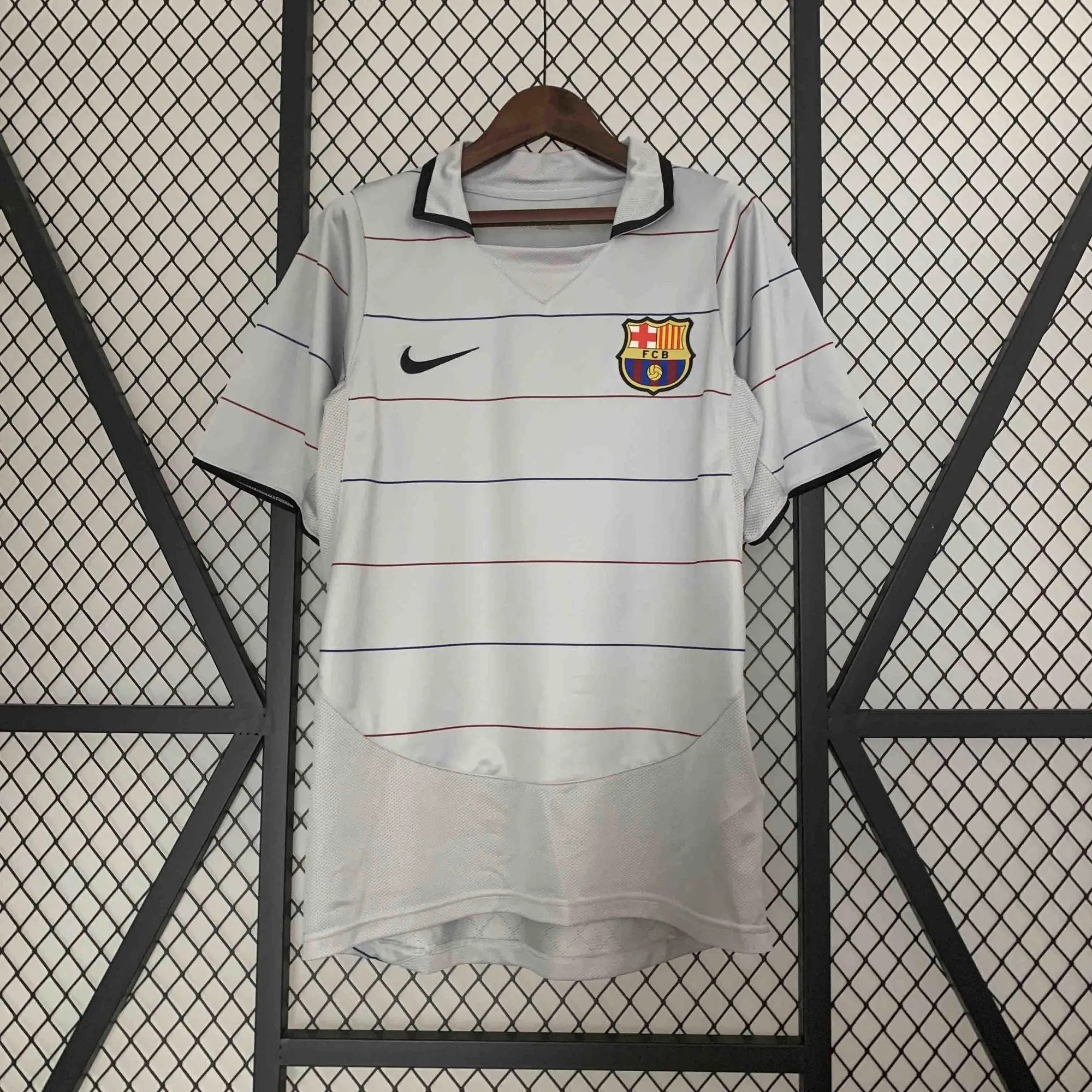 03-04 Retro Barcelona Away S-XXL 6