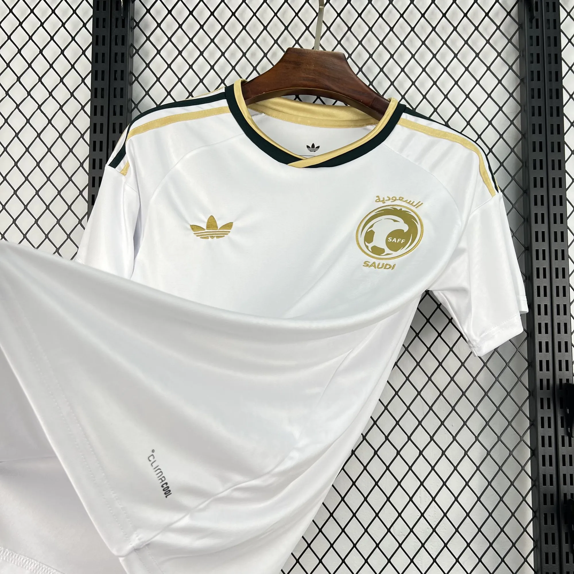 World Cup Jersey 2026 Saudi Arabia Mens Away Kit Soccer T-Shirt AAAAJersey Supply Yupoo 7 1