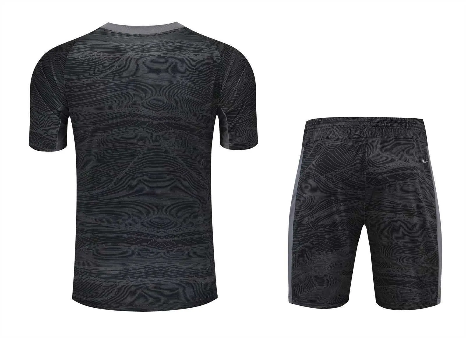 21-22 Real Madrid black goalkeeper 10