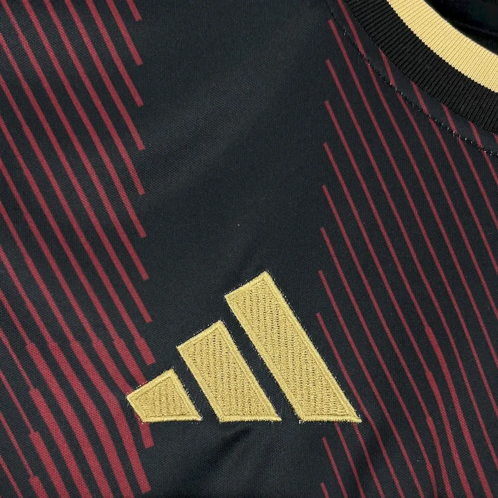 25-26 Ultimate Móstoles Home Shirt Football Uniforms AAAAJersey Dropship Yupoo 4