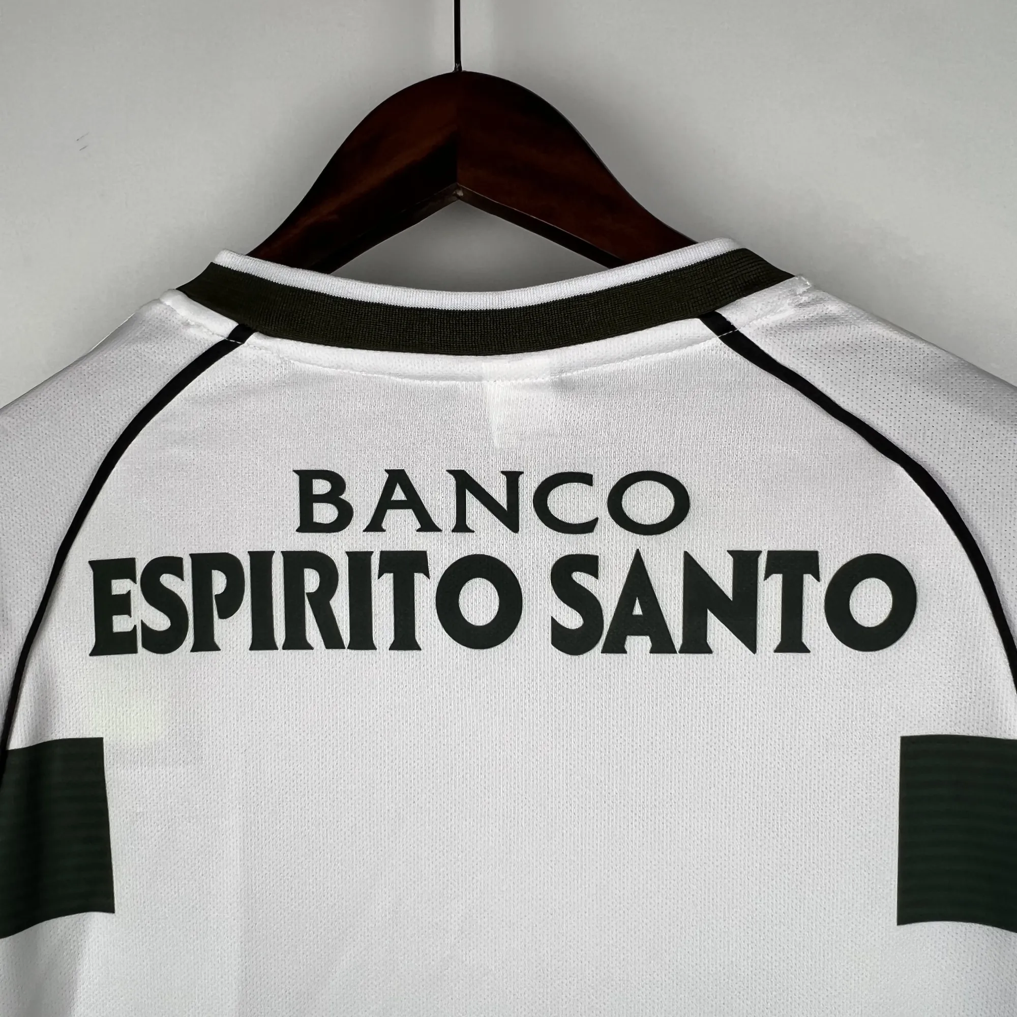 01-03 Sporting Lisbon Home Retro Kit Long Sleeve Vintage Shirt Soccer Jerseys Yupoo 5