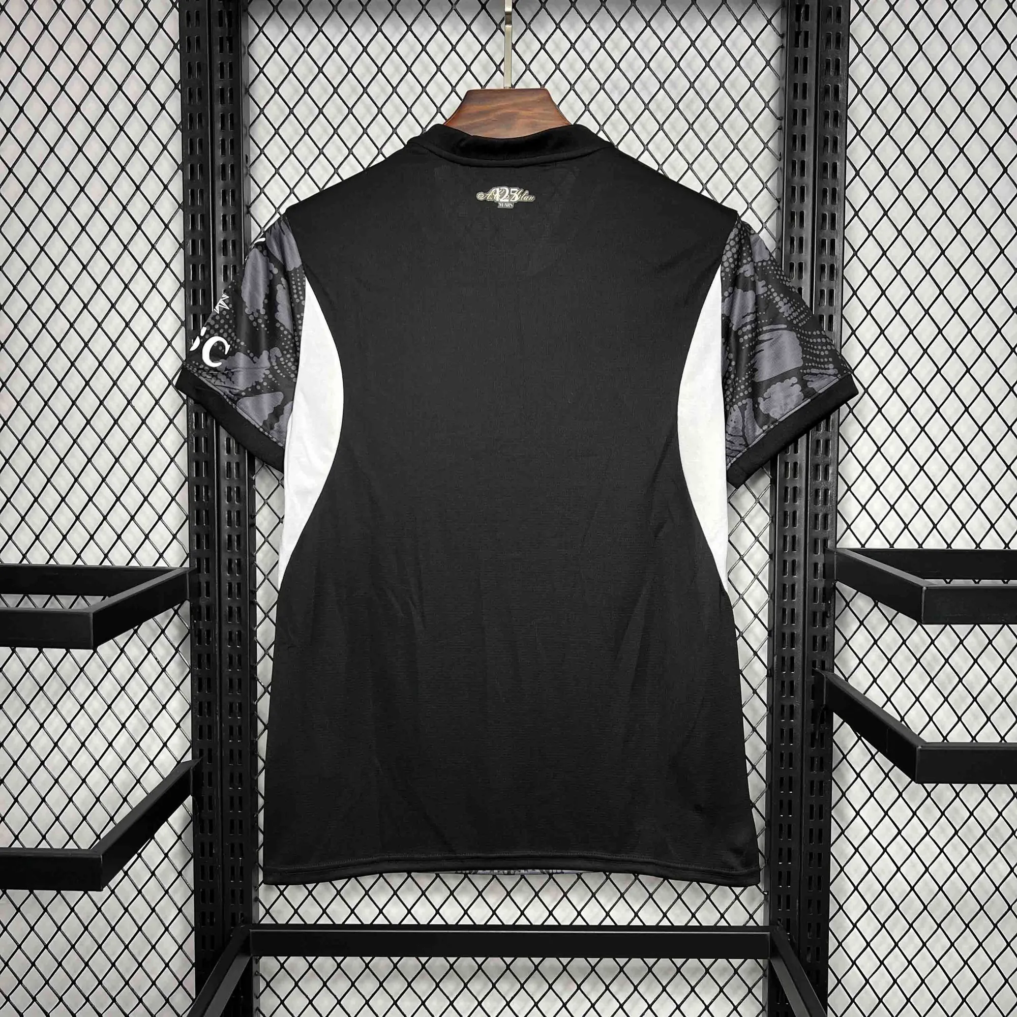 24-25 AC Milan Goalkeeper Black Kit AAAAJersey Supplier Yupoo 5