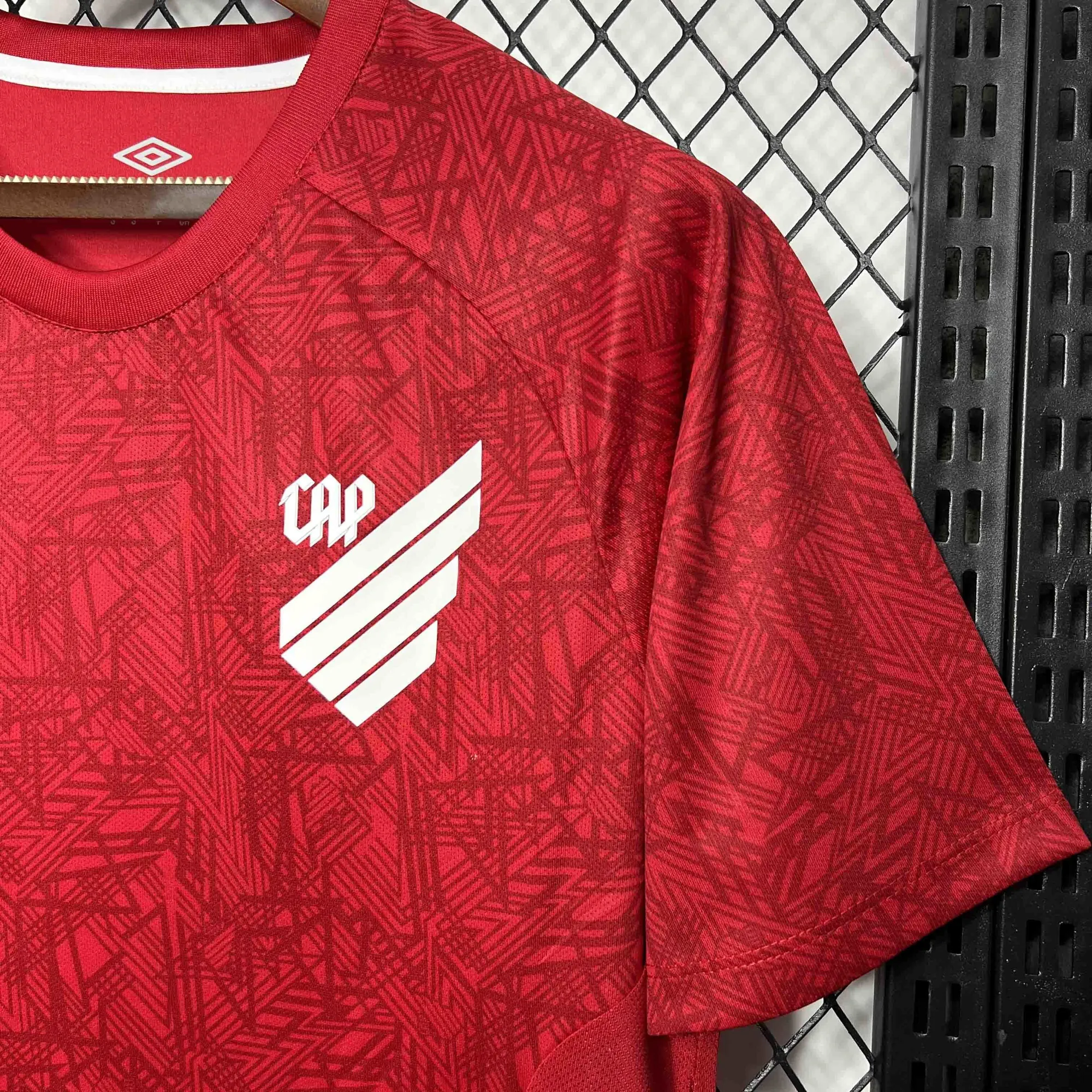 24-25 Athletico Paranaense Training Red Kit Soccer Uniform AAAAJersey Dropshiping Yupoo 2