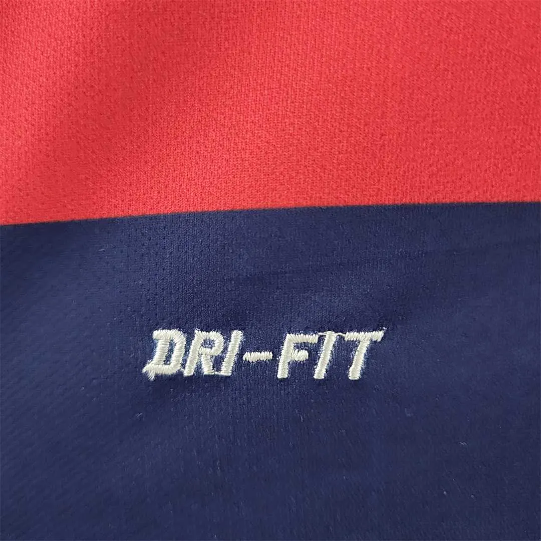 15-16 Barcelona home 8