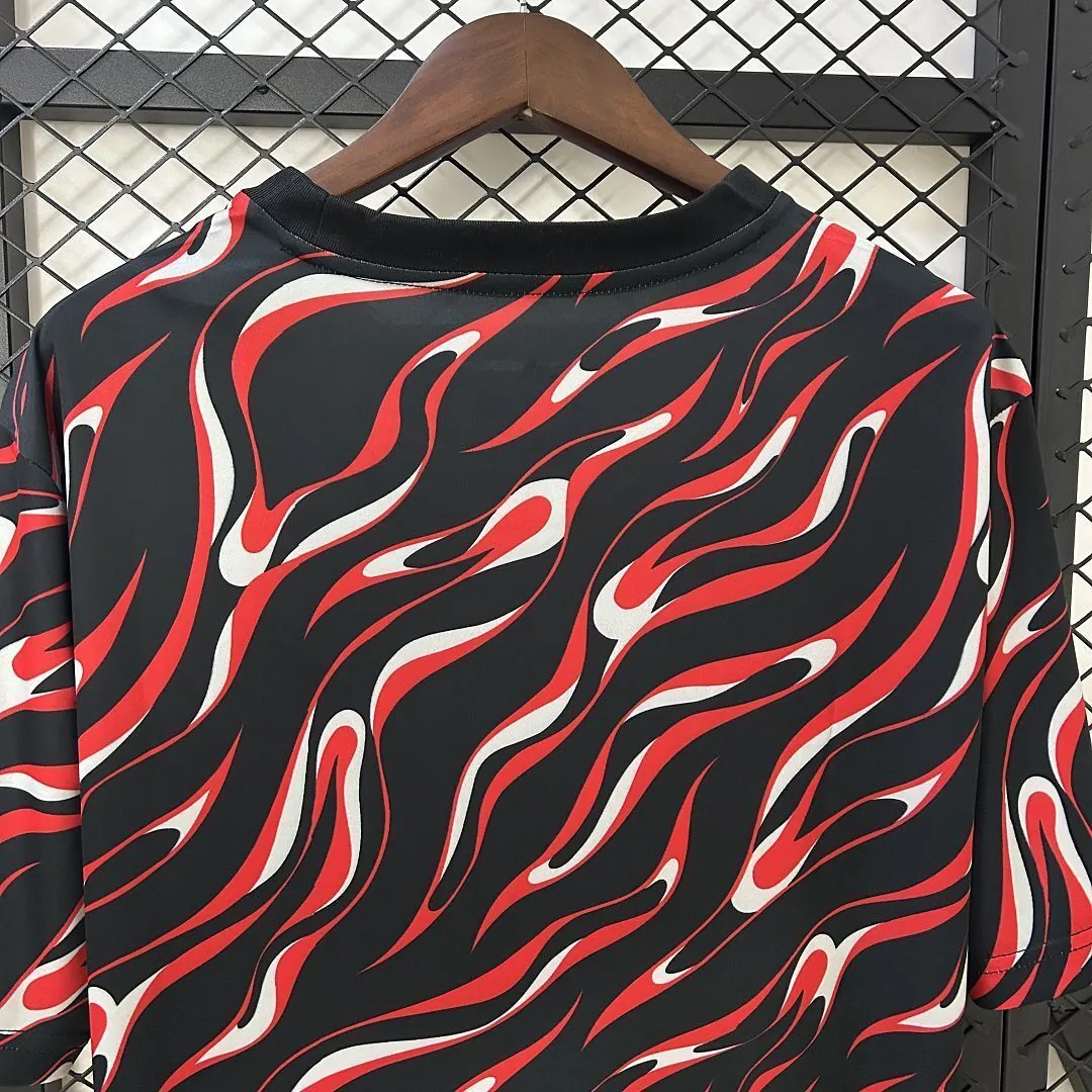 25-26 Manchester United Pre-Match Red Kit Soccer T-Shirt AAAAJersey Dropship Yupoo 1