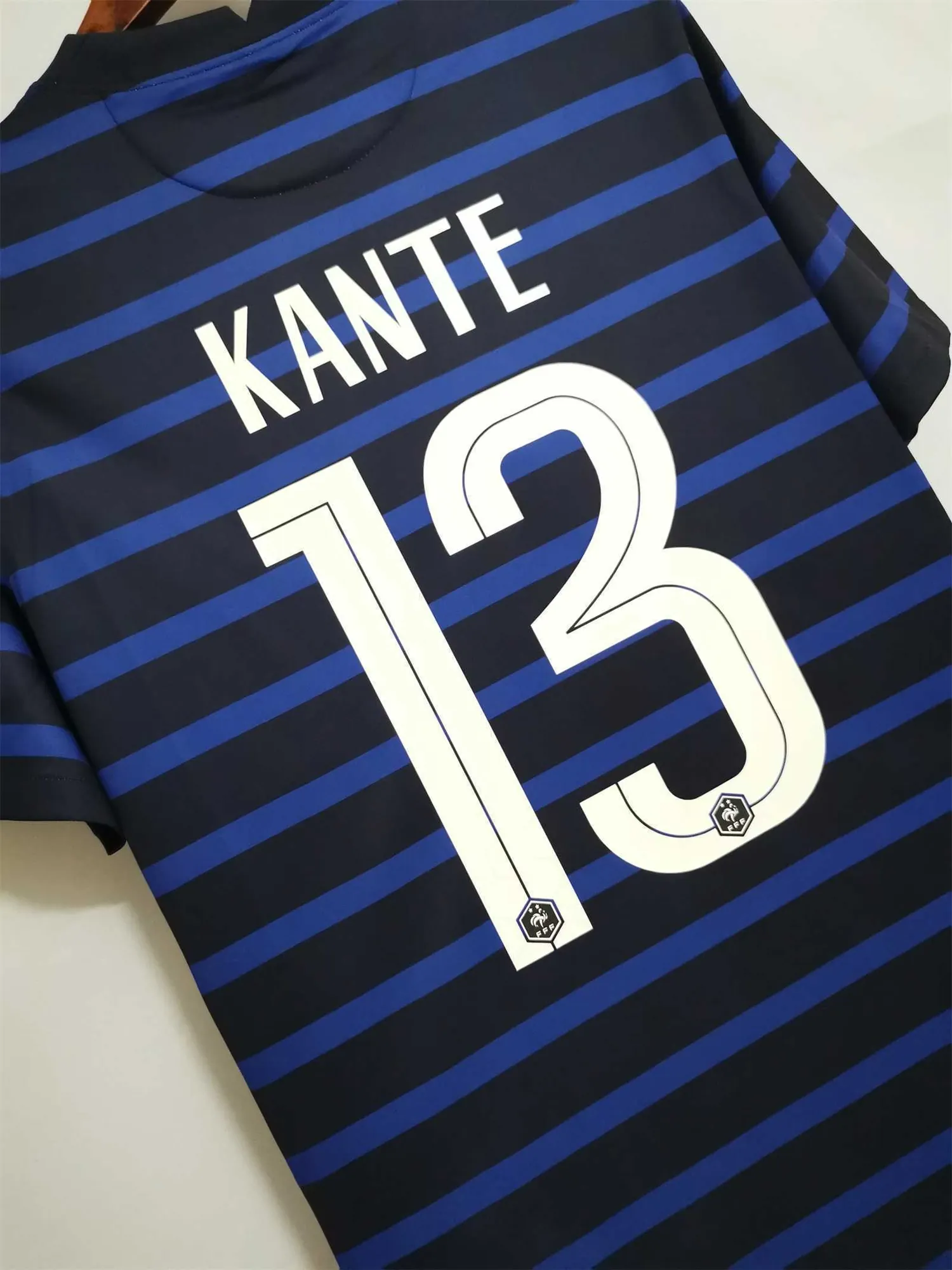2020 France home 9