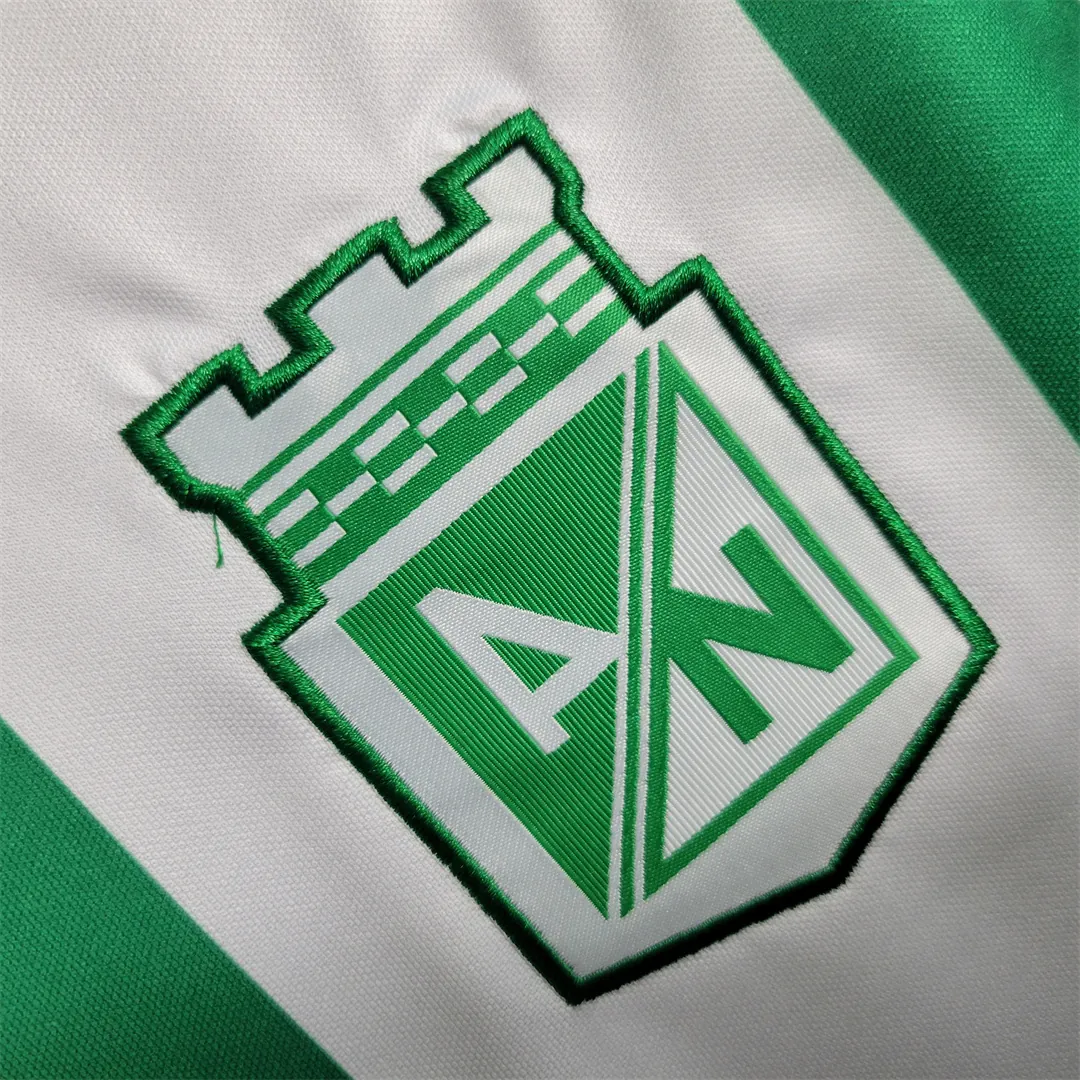 23-24 Atlético Nacional home 8