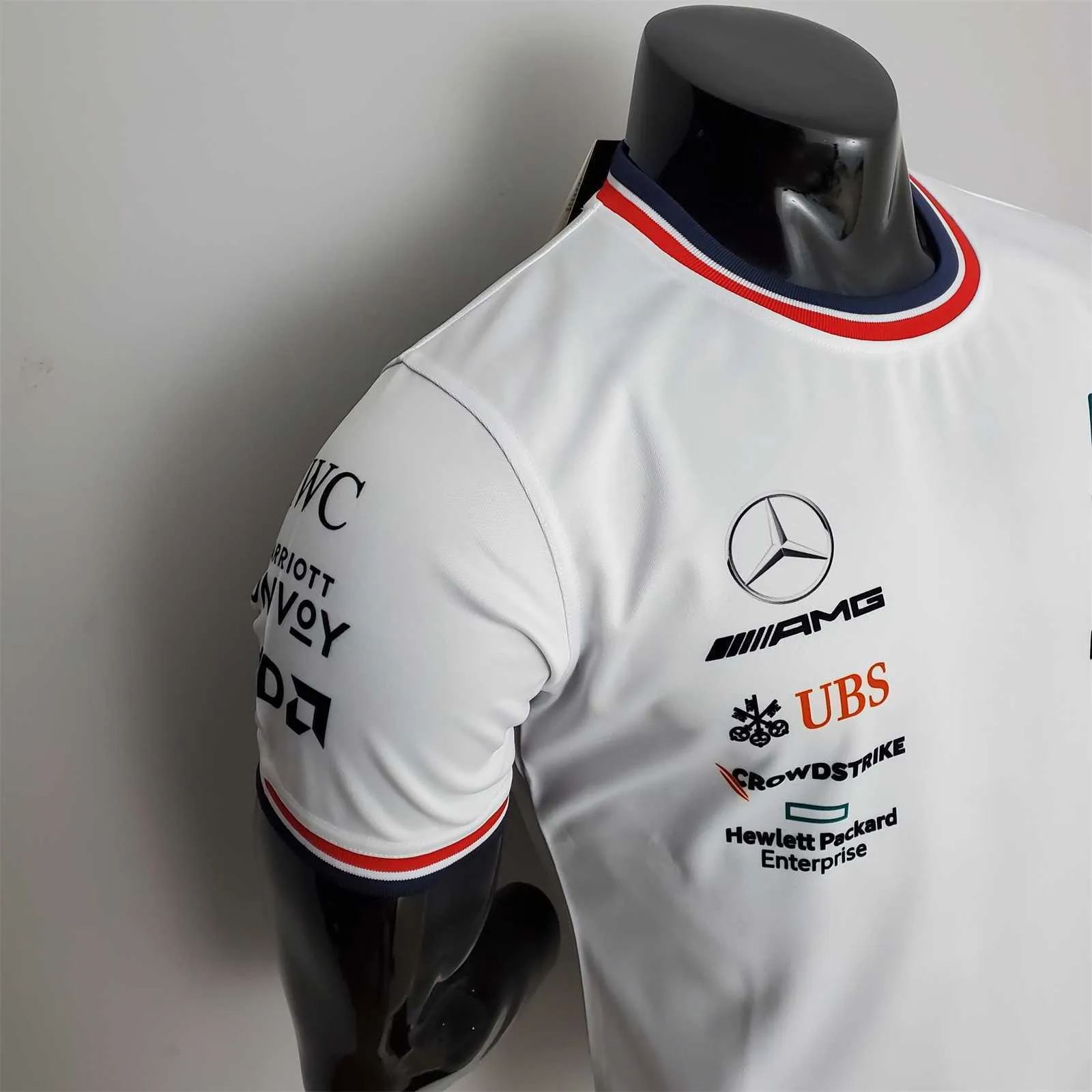 F1 Formula One 2022 Mercedes White 6