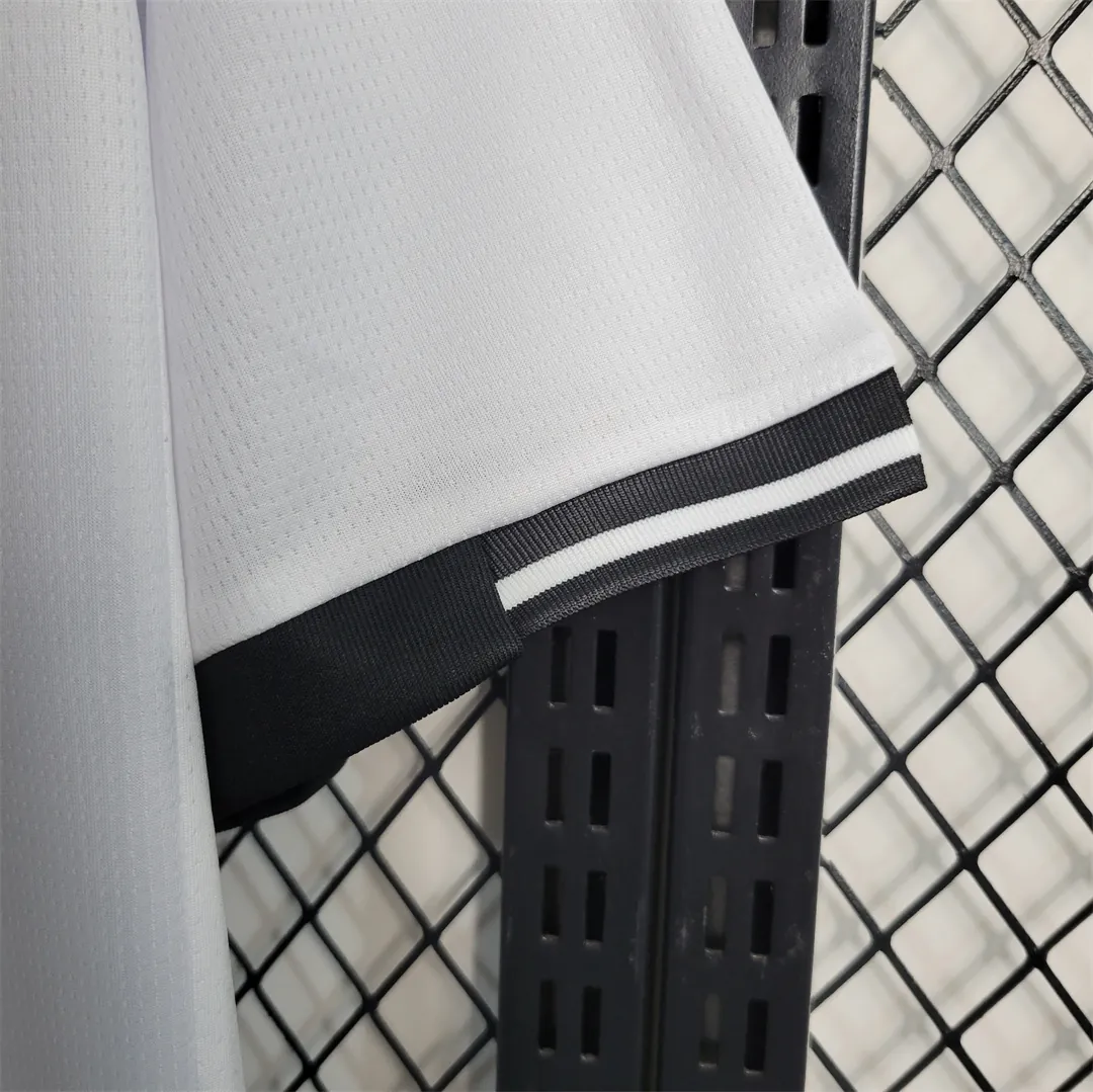 21-22 Vasco da Gama Special Edition White 7