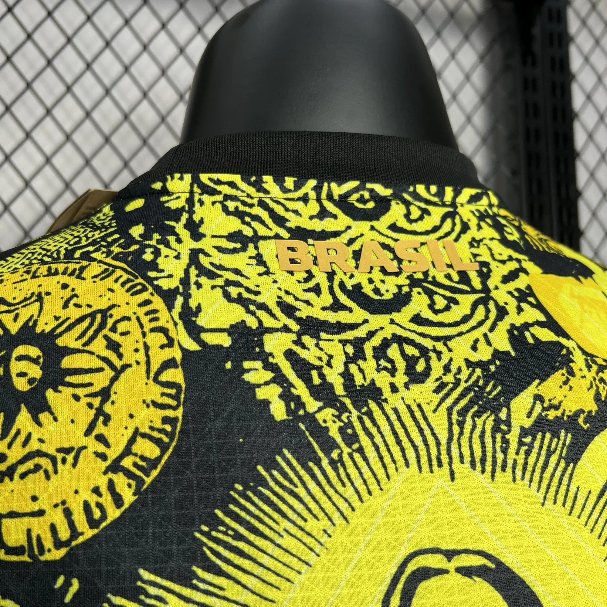 24-25 Brazil Jesus the Redeemer Yellow Kit Player Version Version AAAAJersey Wholesale Yupoo 3