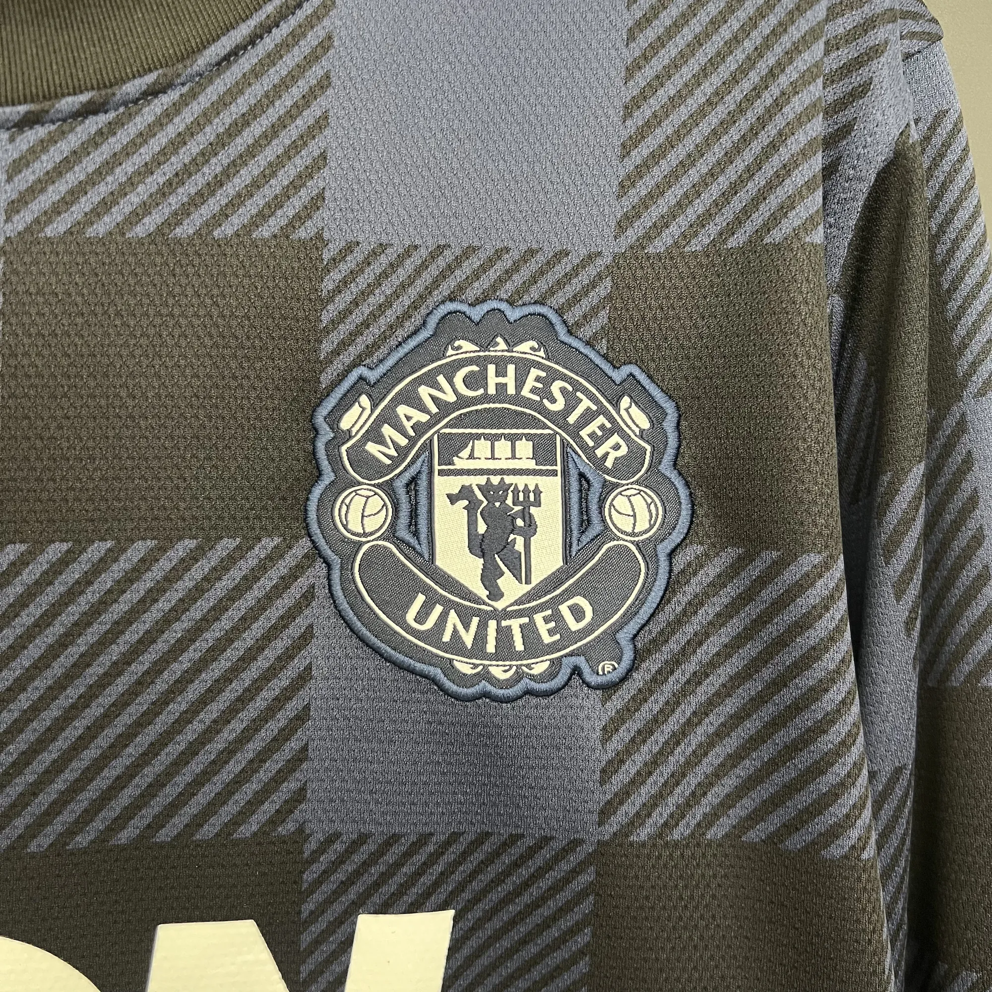13-14 Manchester United Away Retro Kit Vintage Long Sleeve Shirt Soccer AAAAJersey Yupoo 1