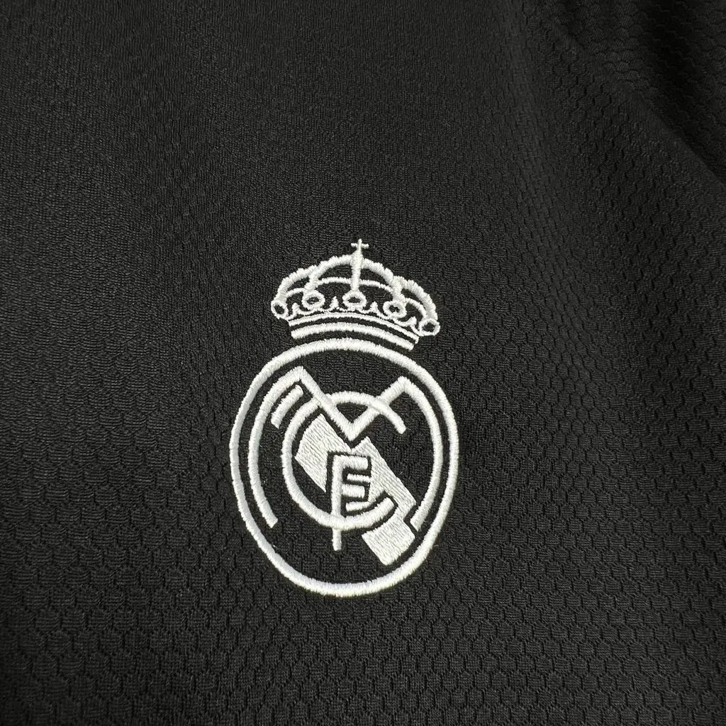 24-25 Real Madrid Black GoalKeeper Kit Soccer Uniforms Soccer AAAAJersey Yupoo 3