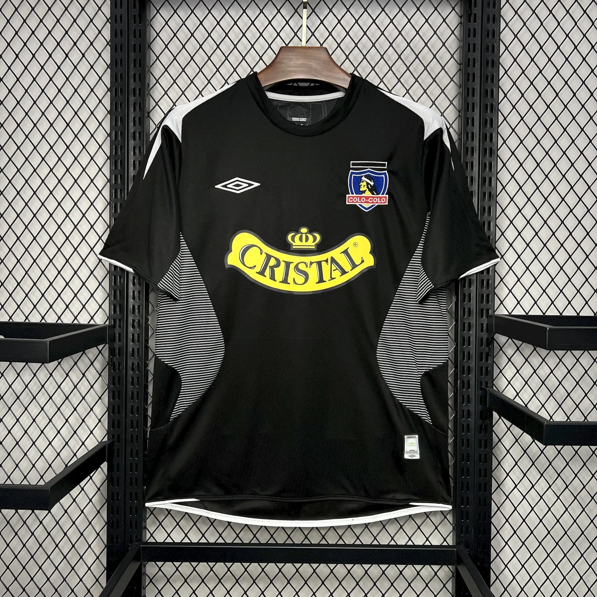 2006 Colo Colo Away Retro Kit Vintage Shirt Football Sport AAAAJersey SupplyYupoo 1