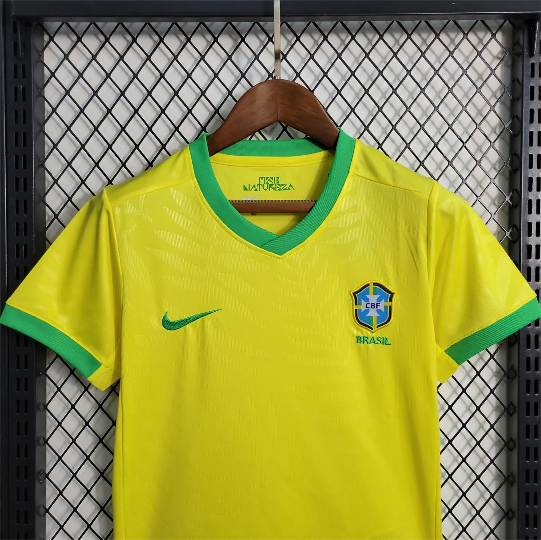 23-24 Brazil home kids kit size 16-28 futbol shirts 7