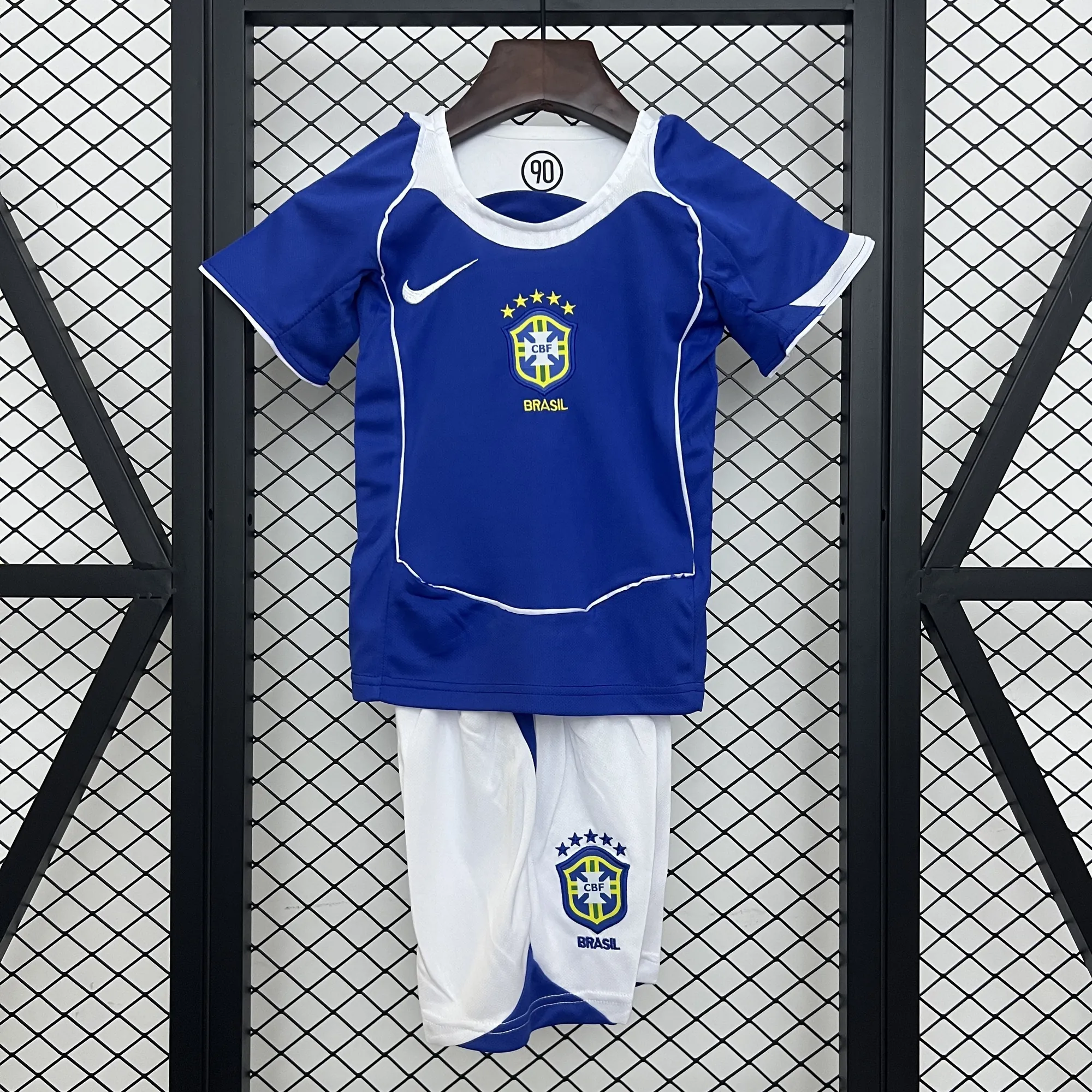2004 Brazil Away Retro Kid Kits Youth Apparels AAAAJersey Wholesale Yupoo 4