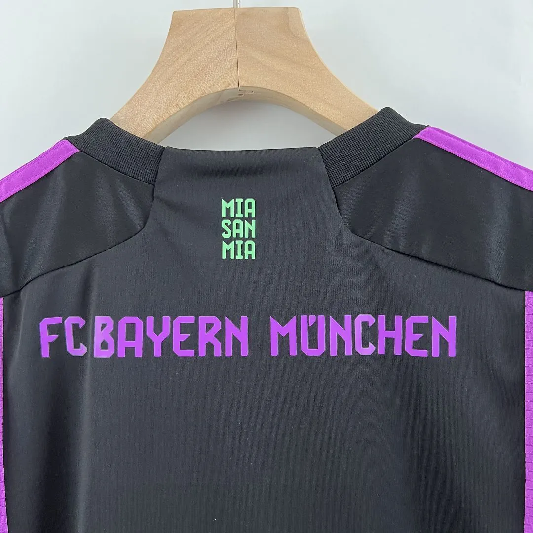 23-24 kids Bayern Munich away size 16-28 Cheap Football Kit 3