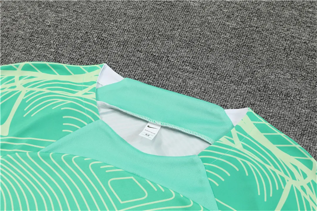 2023 Brazil training suit green 13