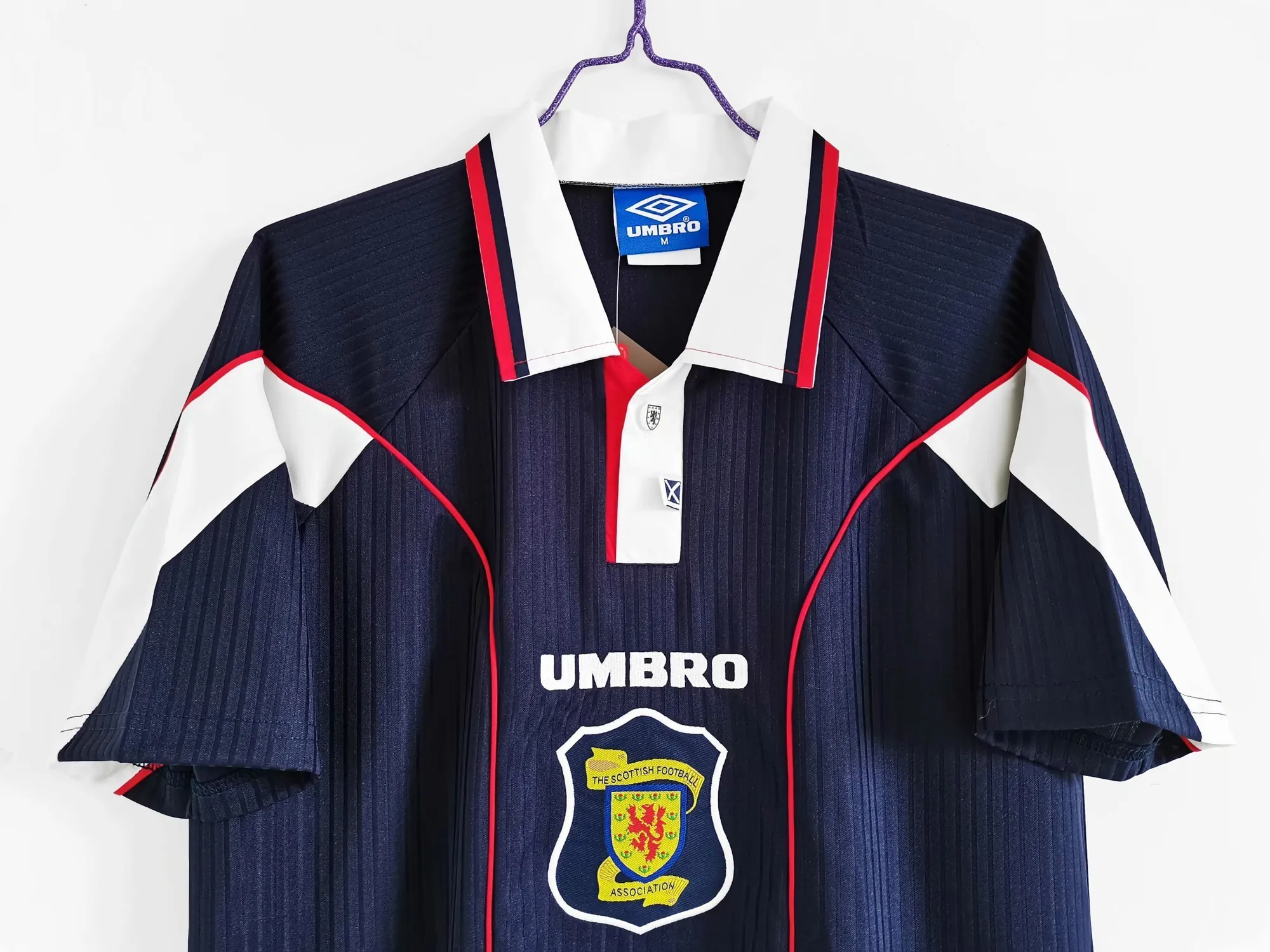 96-98 Scotland home 6