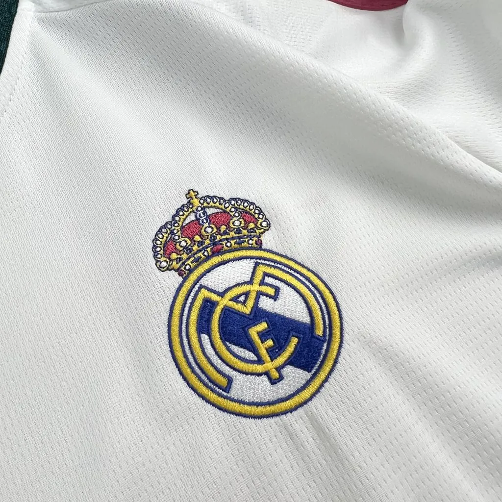 26-27 Real Madrid Mens Home Kit Football Long Sleeve T-Shirt AAAAJersey Supply Yupoo 10 10