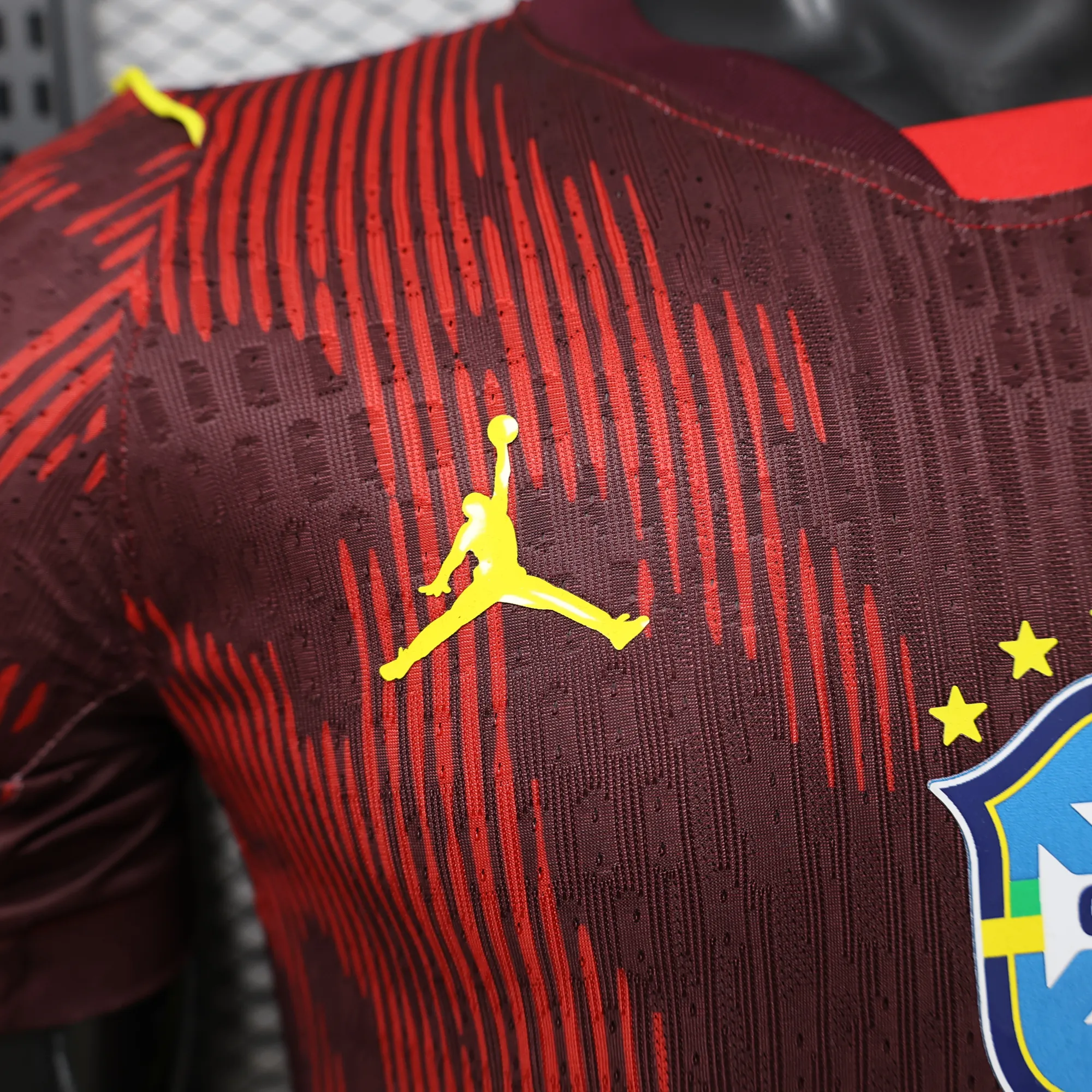 2026 World Cup Brazil Mens Goalkeeper Kit Football Player Version T-Shirt AAAAJersey Supply Yupoo 10 3