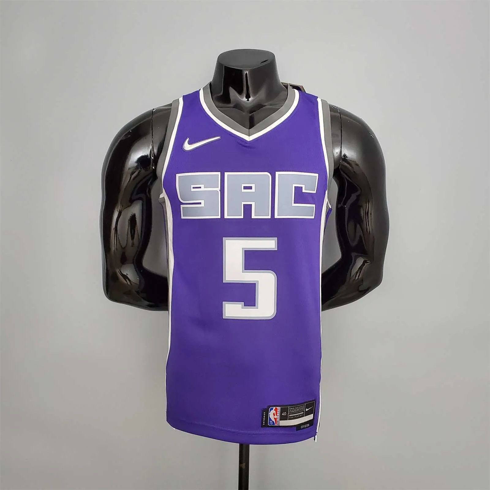 75th Anniversary Fox#5 Kings Purple 9