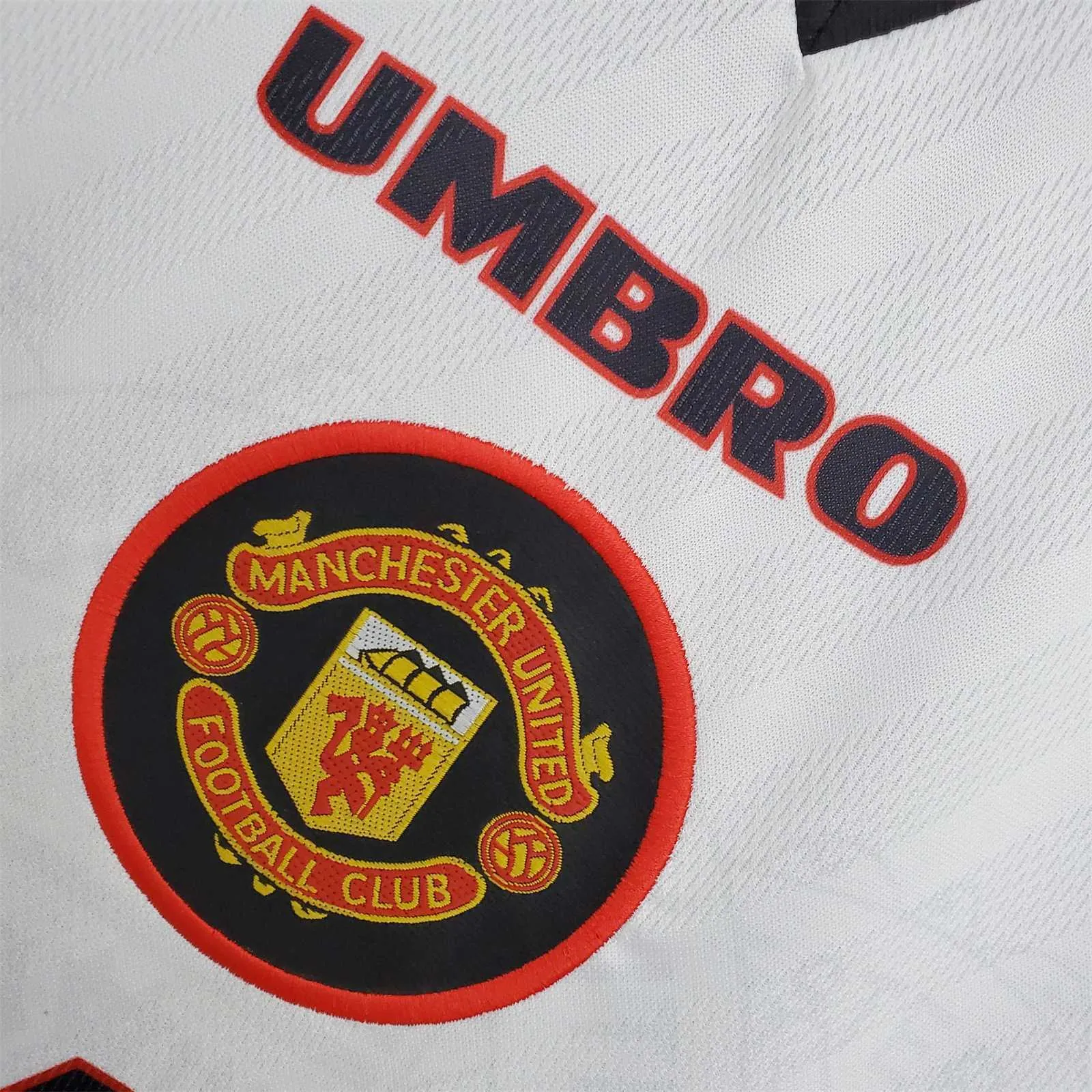 96-97 Manchester United away 7