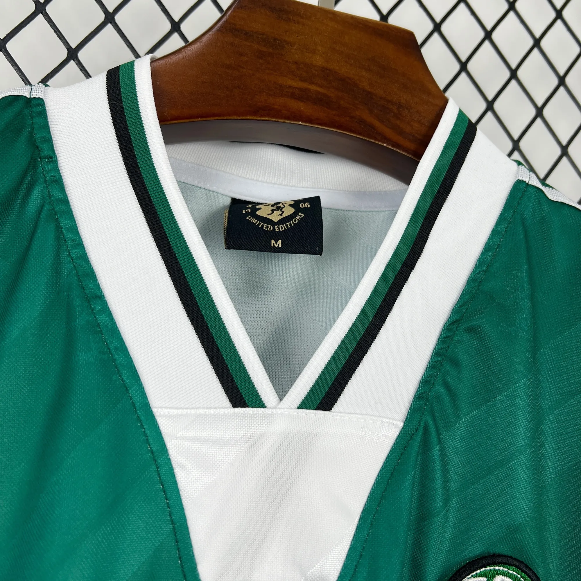 25-26 Sporting Lisbon Special Edition Football Retro T-Shirt AAAAJersey Supply Yupoo 4