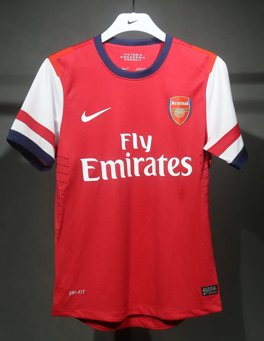 12-13 Arsenal Home Retro Kit Vintage Player Version Sino Shirt AAAAJersey Dropship Yupoo 6