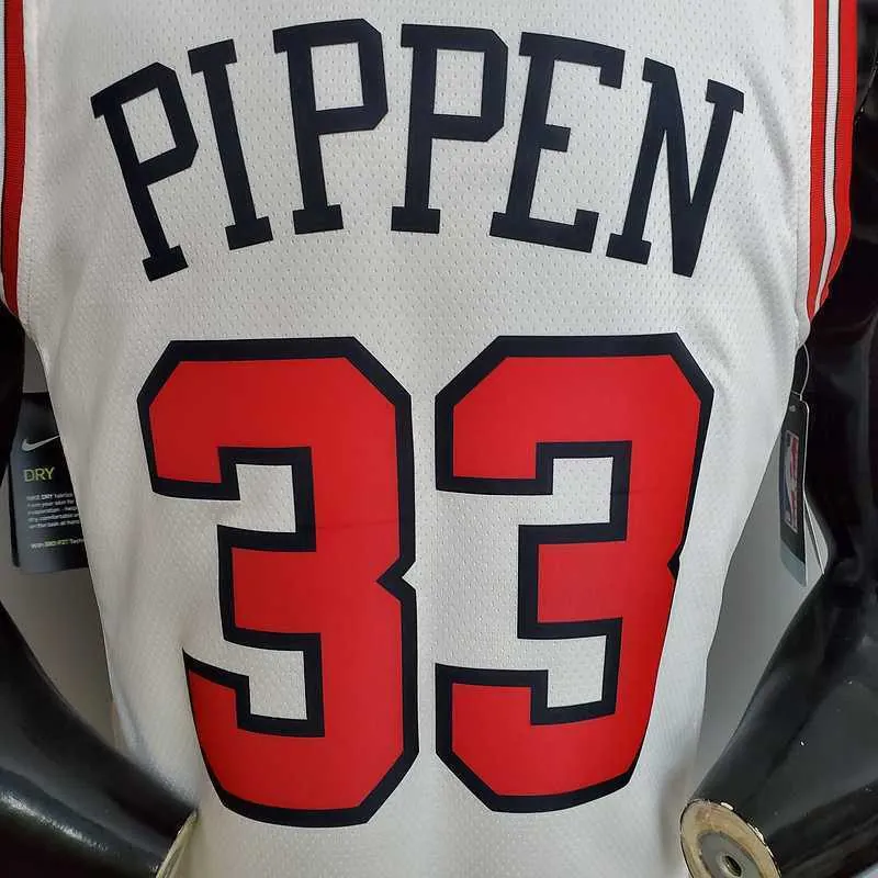 PIPPEN#33 Chicago Bulls white 2
