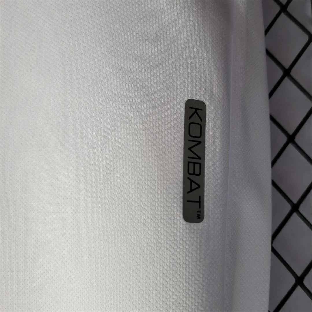 22-23 Fiorentina away 4