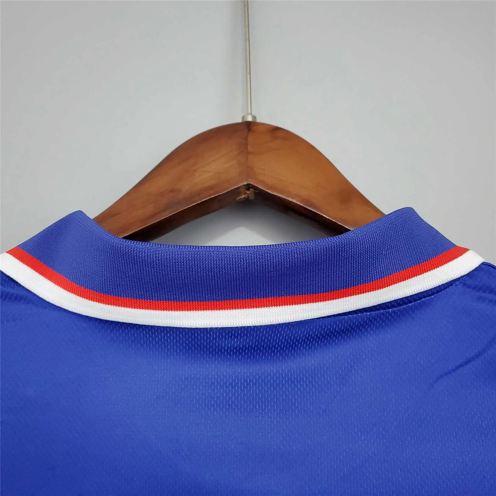 95-96 Fiorentina home 2
