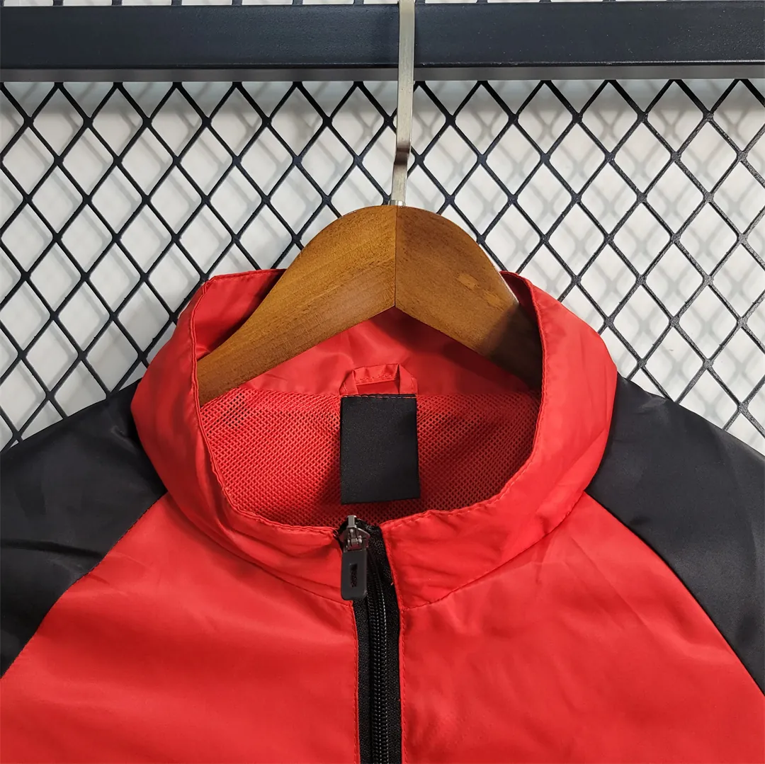 23-24 Manchester United Windbreaker - 5 1