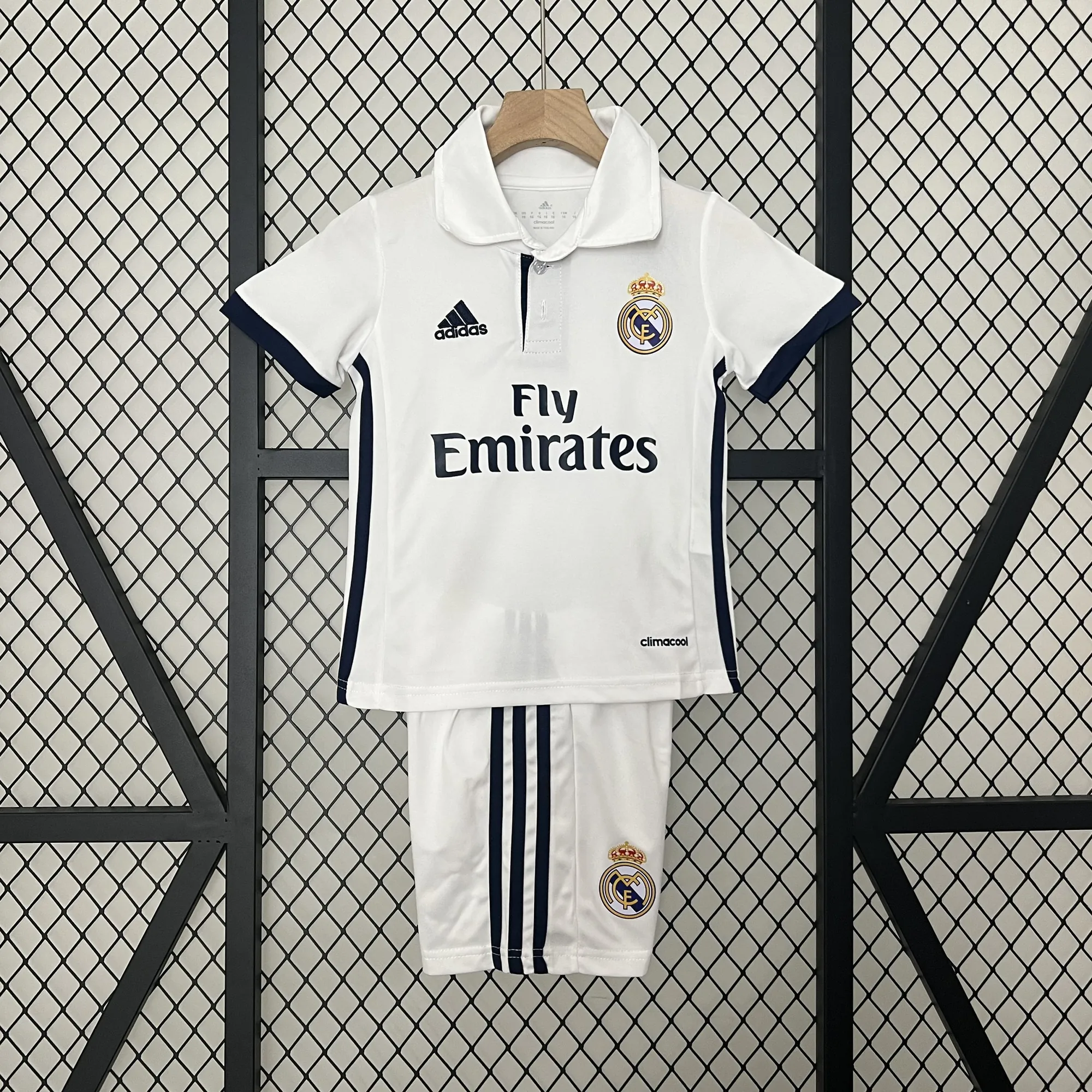 16-17 Real Madrid Home Retro Kid Kits Children Sets Best Jerseys Yupoo 11