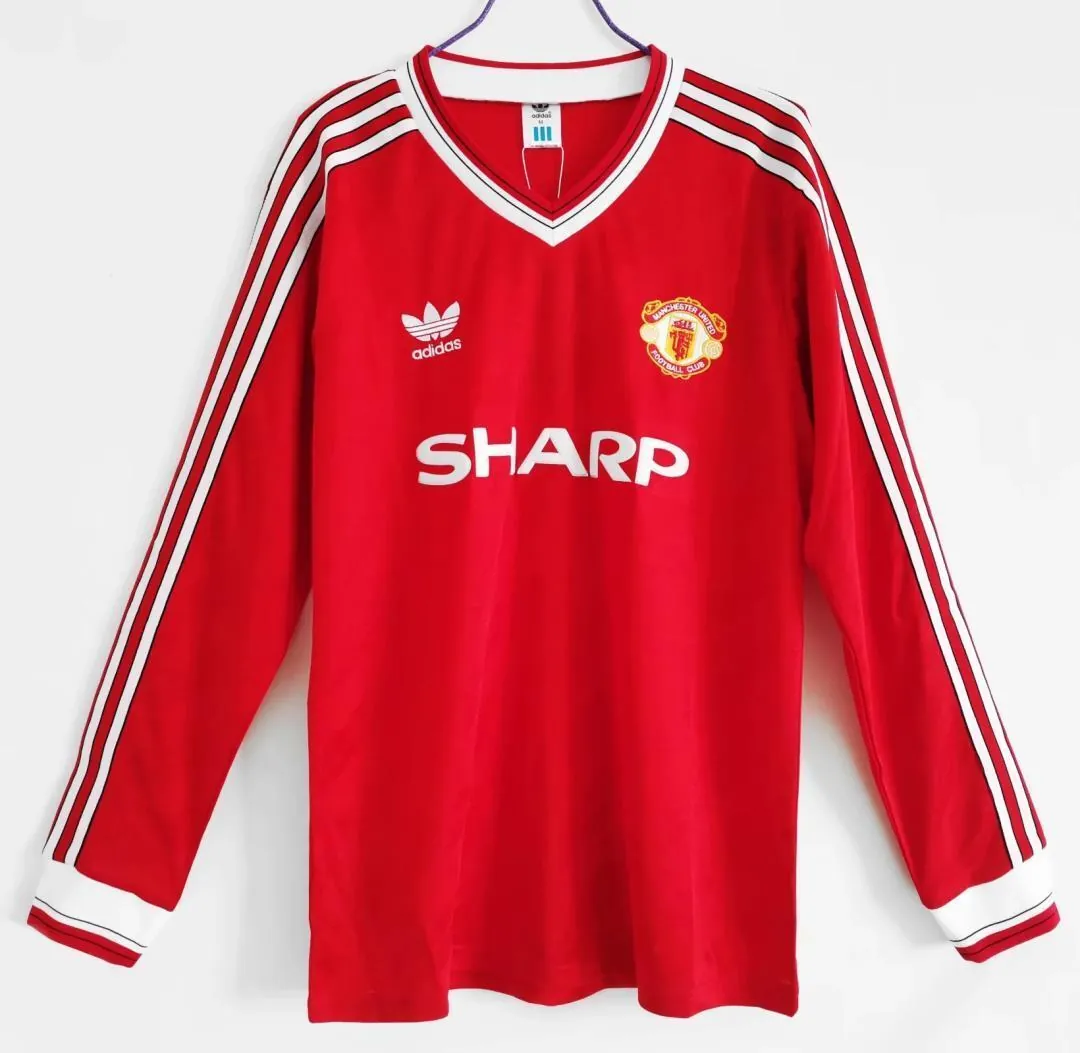 86-88 Manchester United home long sleeve 7
